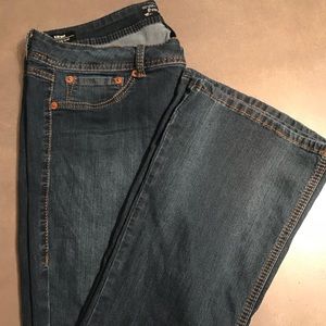 SZ 18 Torrid jeans